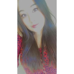 Meet your Posher, Elisa